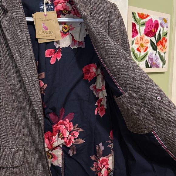 Joules Agatha Blazer with Floral Lining - Picture 15 of 16